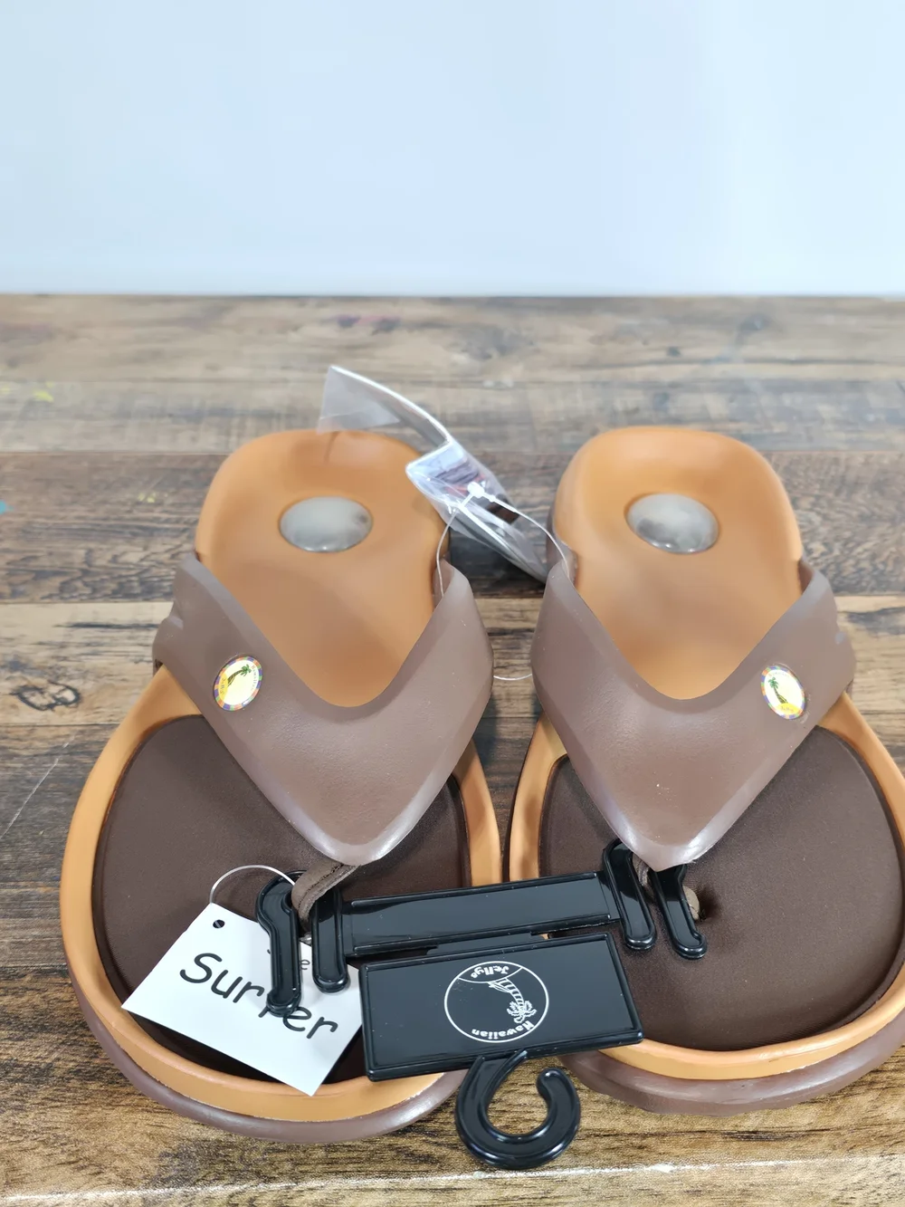 Men's Brown and Tan Men's Flip Flop Sandals Size 7